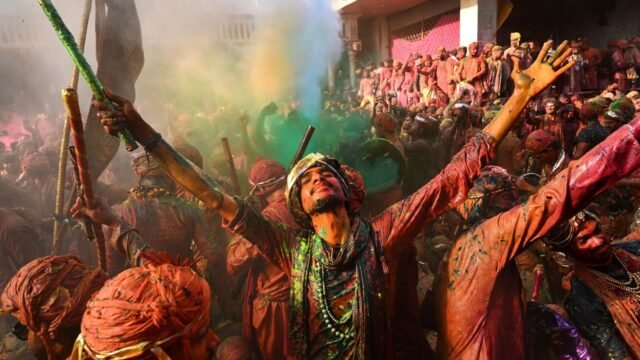 Holi_2025_liquor_shops_closed_dry_day_cities_news_1741926447464_1741926447979.jpg
