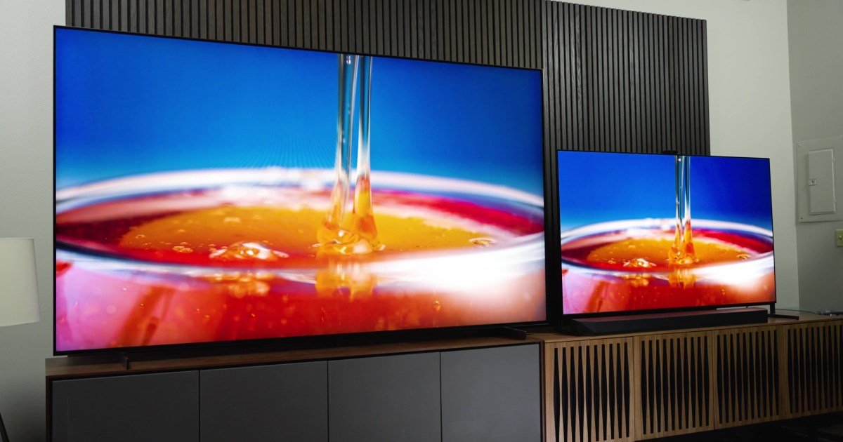 best-TV-vs.-the-biggest-sony-a95l-tcl-qm8-9.jpg