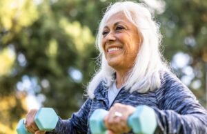 Szeretne aktív maradni, ahogy öregszik? Ezek a gyakorlatok segíthetnek