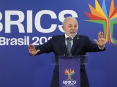 Trump a kereskedelmi feszültségek közepette találkozott Lula brazil vezetővel Malajziában