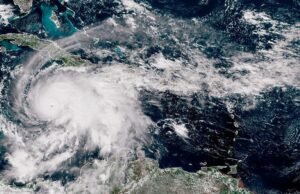 Legyen óvatos az AI-videókkal, amikor a Melissa hurrikán eléri Jamaicát. Hogyan lehet felfedezni egy hamisítványt