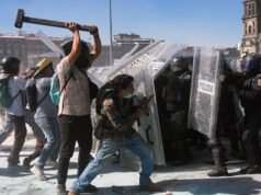 Kormányellenes tüntetők összecsaptak a rohamrendőrökkel Mexikóvárosban a Z generációs tüntetésen