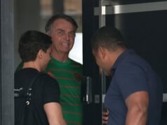 Bolsonarót börtönbüntetés előtt őrizetbe vette a rendőrség