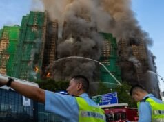 36-an haltak meg, 279-en eltűntek a hongkongi magasházi épületegyüttes tűzvészében