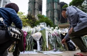 146-ra nőtt a hongkongi lakótelepi lángok halálos áldozatainak száma, miközben a város gyászol