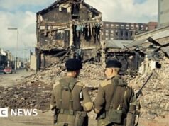 Benn szerint az örökölt jogszabályokat zavarja, nem pedig nemzetbiztonsági fenyegetést