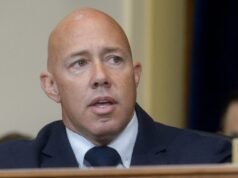 Mast nyomás nehezedik, hogy hagyja jóvá Trump irányelvét a szíriai szankciók feloldásáról