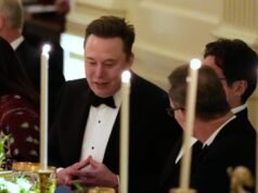 Elon Musk azt sugallja, hogy a mesterséges intelligencia „nem kötelezővé” teszi a munkát, és a pénzt irrelevánssá teszi