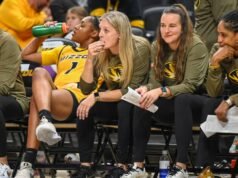 A Mizzou női kosárlabdája kU-val lóg, végül 82-77-re esik