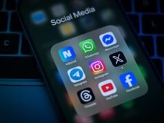 Dánia betiltja a közösségi médiát a 15 év alatti felhasználók számára