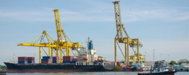 container_ship_in_port_resized_GLI-1-scaled.jpg