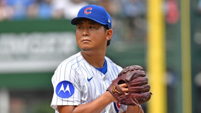 cubs-abruptly-part-ways-star-pitcher-two-seasons.jpg