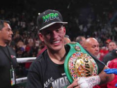 Devin Haney, David Benavidez nyilatkozik a „Bajnokok éjszakája” kártyáról