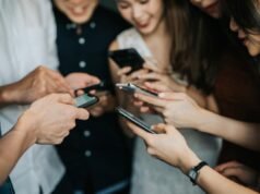 A WhatsApp lehetővé teszi az együttműködést két másik üzenetküldővel az EU-ban