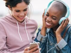 A Spotify egész évre becsomagolt energiát hoz a baráti megosztási statisztikákkal