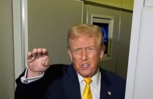 Miért szidalmazza Trump folyamatosan a női riportereket?