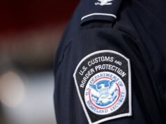 Amit tudunk az Egyesült Államok azon javaslatáról, hogy 5 éves közösségi média történelmet követeljenek meg bizonyos látogatóktól