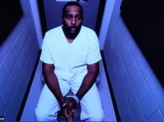 Sherrone Moore-t üldözéssel, otthoni invázióval vádolják, miután elbocsátották a Michigan futballedzői posztjáról