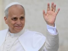 Leó pápa szenteste misézik