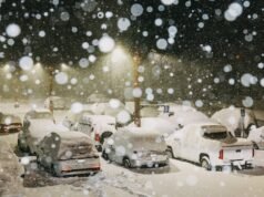 A téli vihar elárasztja Kaliforniát szédítő esővel, sárlavinakkal és káosszal