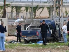 2 ember meghalt egy autódöngölős és késeléses merényletben Izraelben