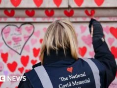 A kormány 100 millió fontos számlát halmozott fel a Covid-kérdésre válaszolva