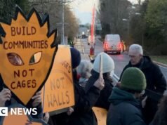 Hivatalosan újra megnyílik a Campsfield Bevándorlási Eltávolítási Központ