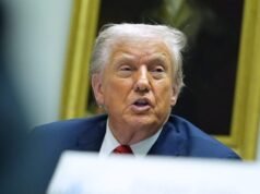 Új mélypontot ért Trump gazdaságkezelése: felmérés