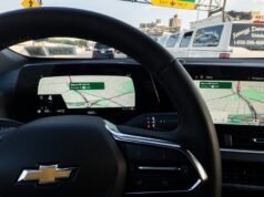 A Google végre megakadályozza, hogy az inas olvassa a WhatsApp-ot az autóban