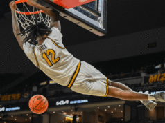 Az Illinois 15 hárompontost dobott a jogokkal való kérkedéshez vezető úton