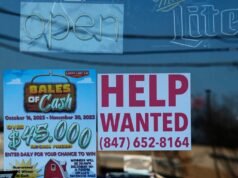 Az Egyesült Államok novemberben 64 ezer munkahelyet teremtett, a munkanélküliség kismértékben emelkedett