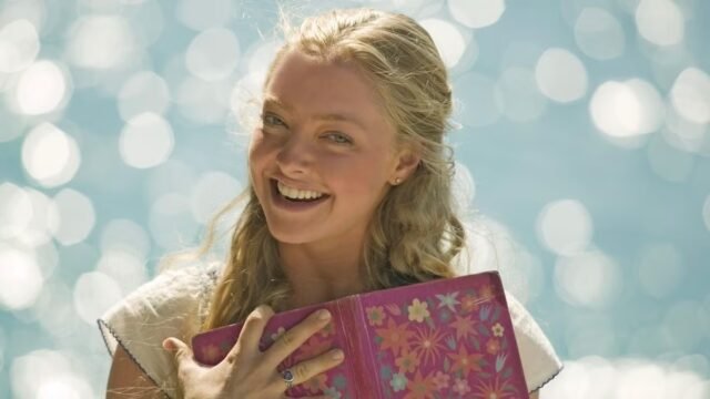 amanda-seyfried-in-mamma-mia.jpeg