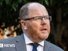 A norfolki képviselő több támogatást kér az alkoholisták gyermekei számára