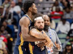 Jose Alvarado (Pelicans) és Mark Williams (Suns) ütéseket dobott ki