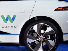 Waymo robotaxisa nem tudta, mit tegyen, ha egy város közlekedési lámpája meghibásodik