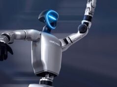 A humanoid robot teleoperátornak sikerül odarúgnia magát, ahol fáj