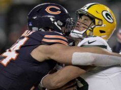 A Bears Austin Bookerét megbüntették Jordan Love-ot megrázó találatért