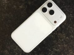 Jön az összehajtható iPhone, amely örökre megváltoztathatja az összehajtható készülékek látásmódját