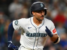 A tengerészek lecserélik Harry Fordot a meglepő hozamért