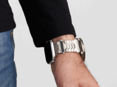 Ezzel a kétoldalas óraszíjjal elrejthet egy Apple órát a Rolexe alatt