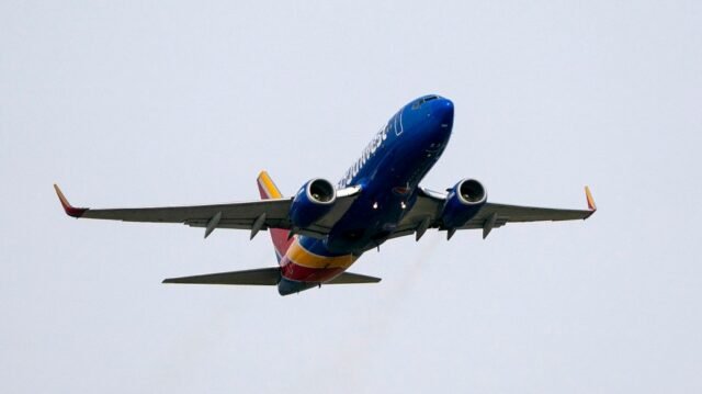 southwest_dca_110725gn03_w.jpg