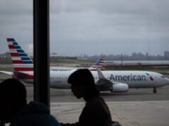 Több tucat karibi járatot töröltek, miután az Egyesült Államok csapást mért Venezuelára